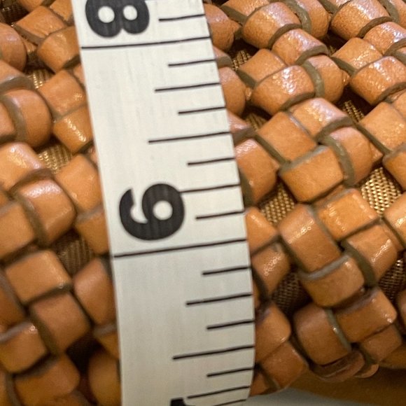 Pantera Leather woven VINTAGE Handbag with bamboo handle. - Picture 6 of 7